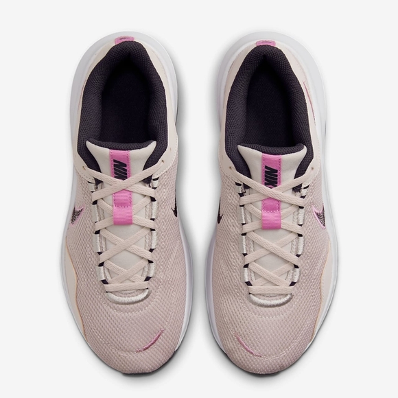Nike Legend Essential 3 Women's Training Shoes Size 10.5 Barely Rose - Picture 5 of 9